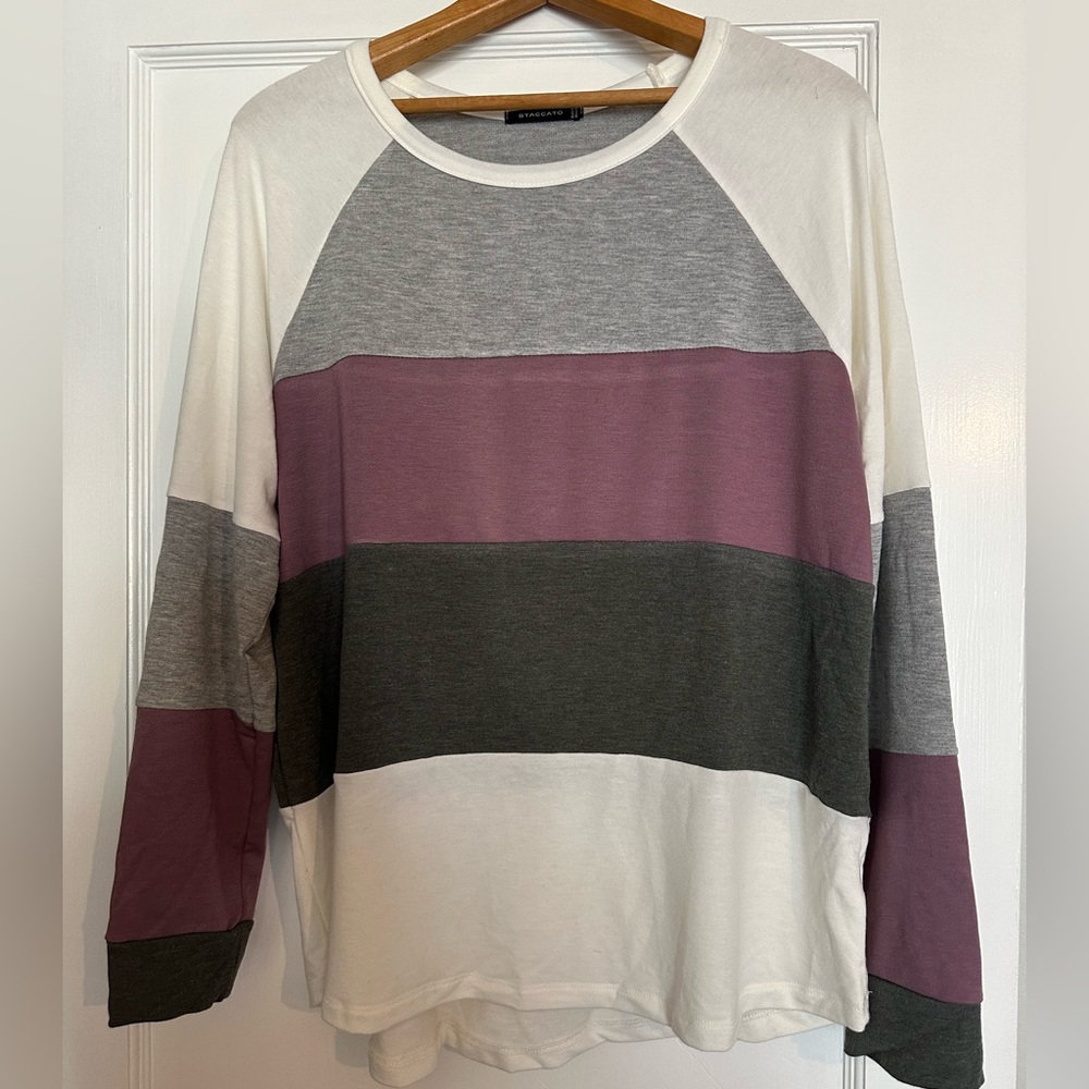 Staccato boutique color block top, size large